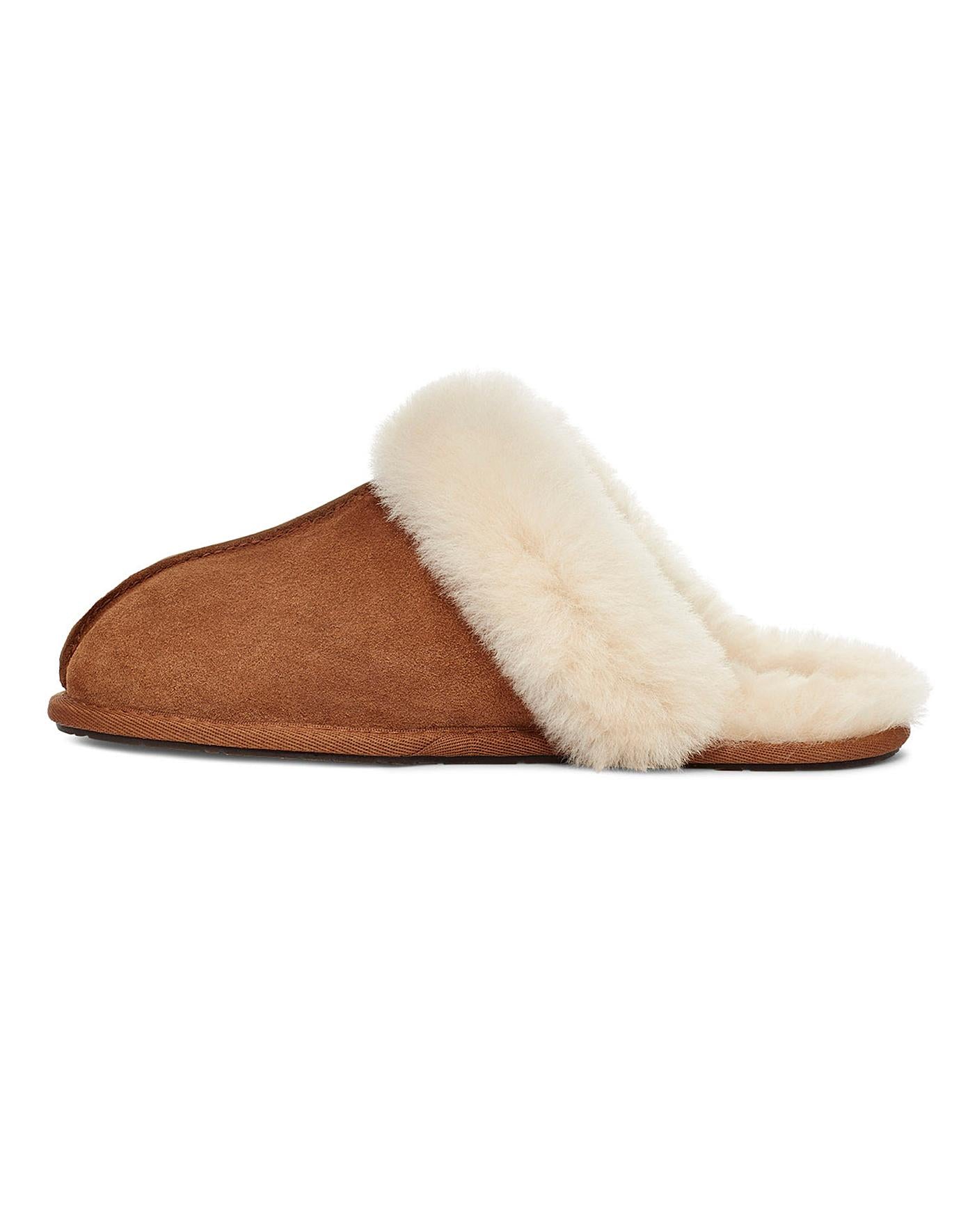  Ugg Scuffette II Standard D Fit| Chestnut