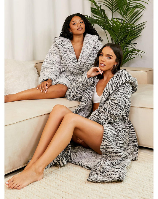  Jim Jam The Label Monochrome Dressing Gown| Black