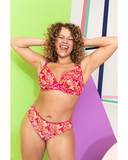  Curvy Kate Lifestyle Print Shorts| Pink Hearts