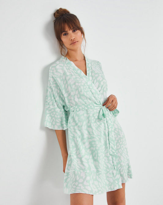 Pretty Secrets Woven Short Sleeve Robe| Sage Print