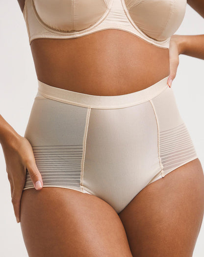  MAGISCULPT Smoothing No VPL Deep Control Brief| Almond
