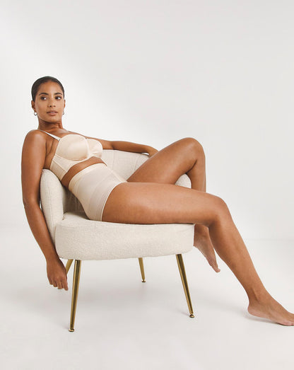  MAGISCULPT Smoothing No VPL Deep Control Brief| Almond