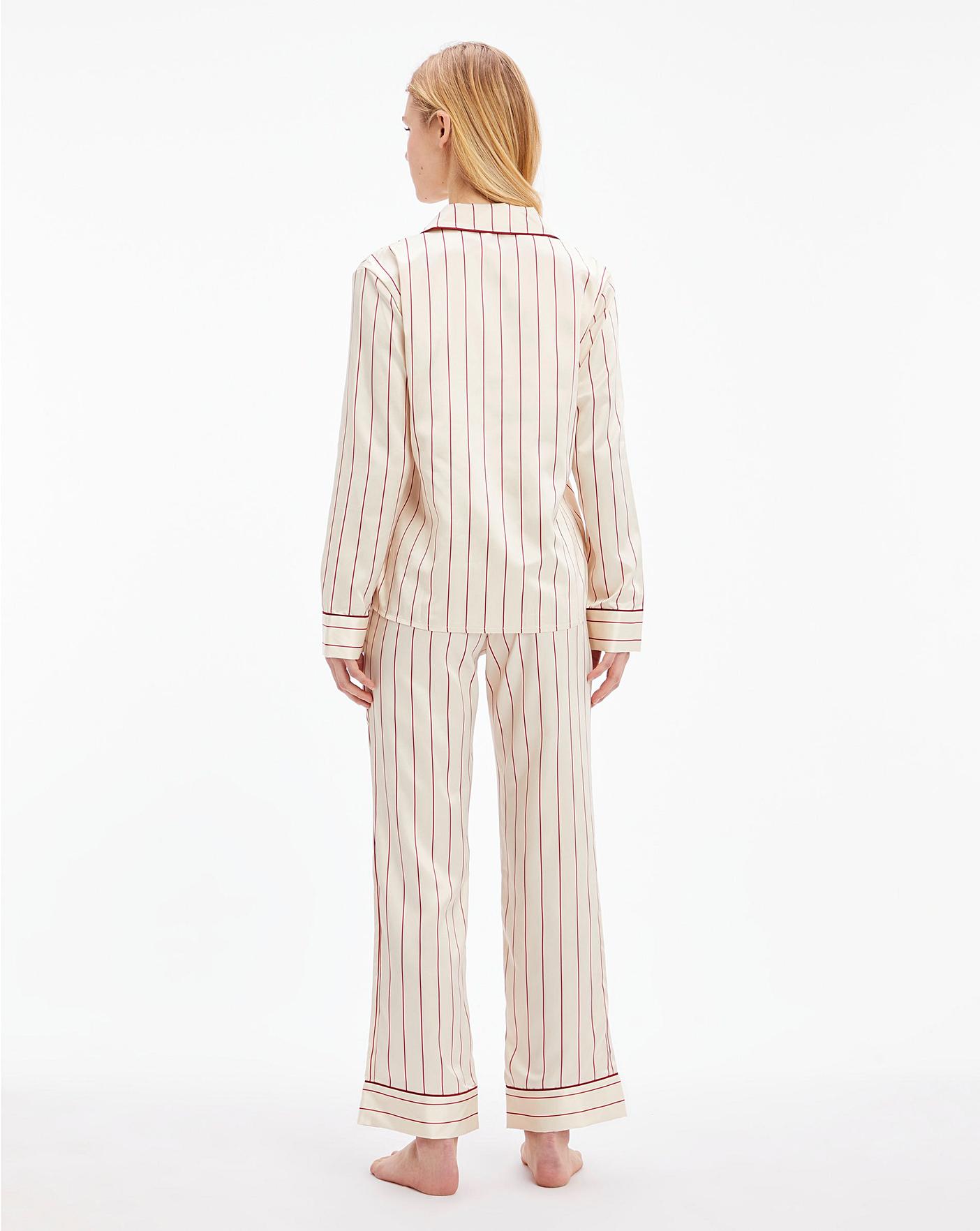 Calvin Klein 3Piece Pyjama Gift Set| STRPTAPIOCA