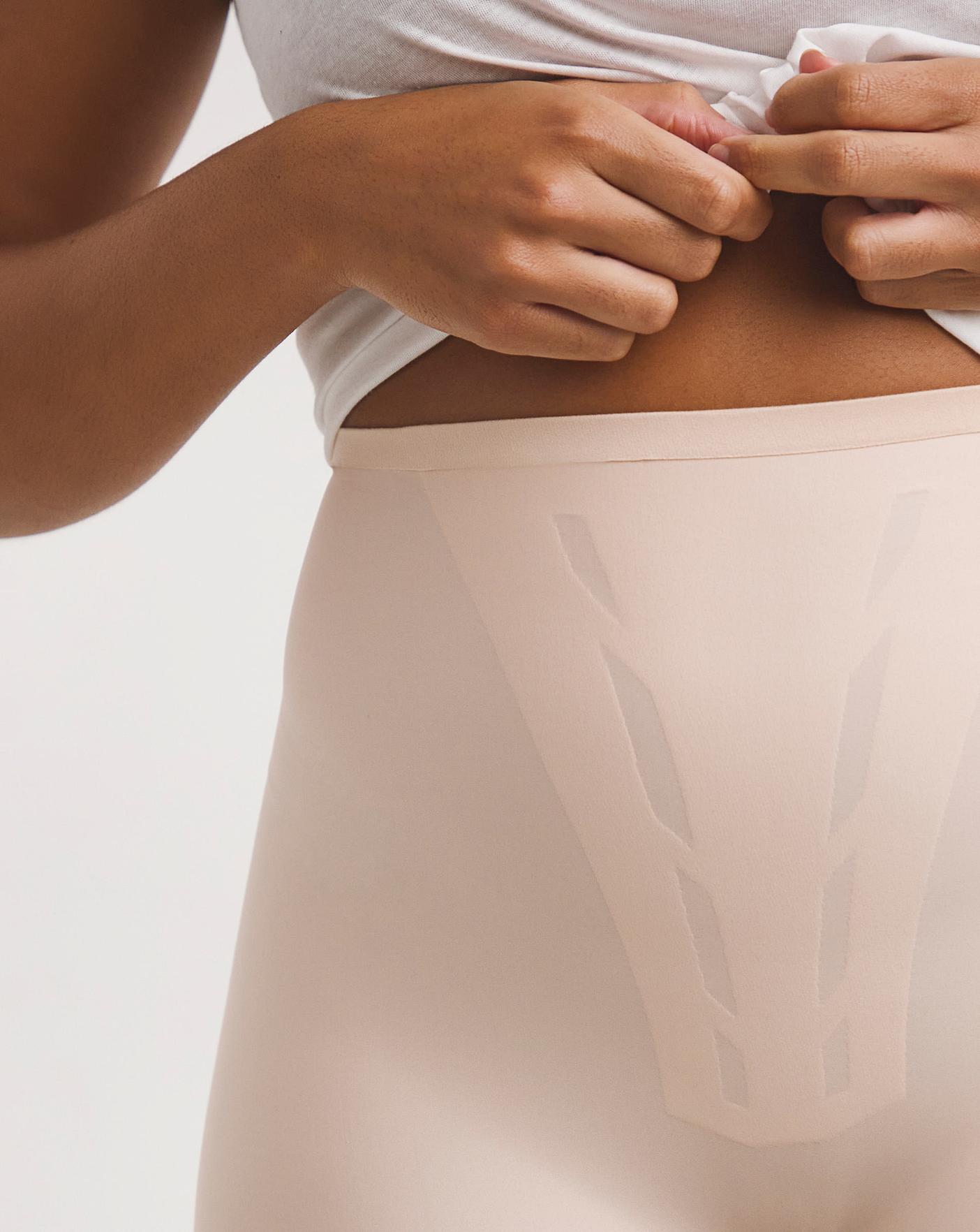  Triumph Shape Smart Long Leg Light Control Pant| Beige
