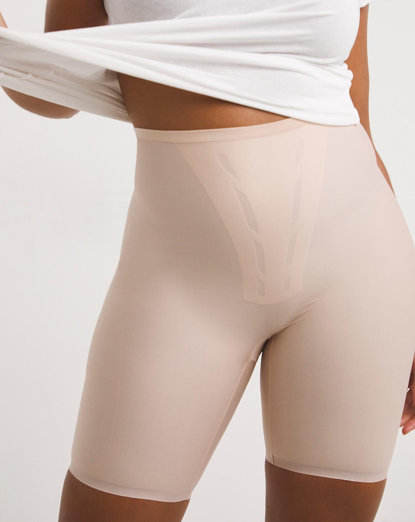  Triumph Shape Smart Long Leg Light Control Pant| Beige