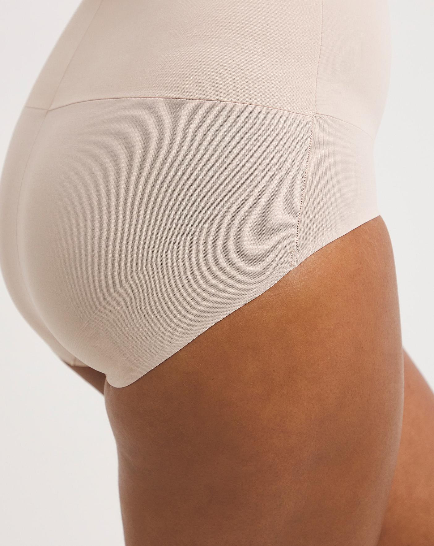  Miraclesuit Comfy Curves Firm Control Hi Waist Brief| Nude