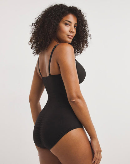  MAGISCULPT Smoothing Firm Control Body| Black