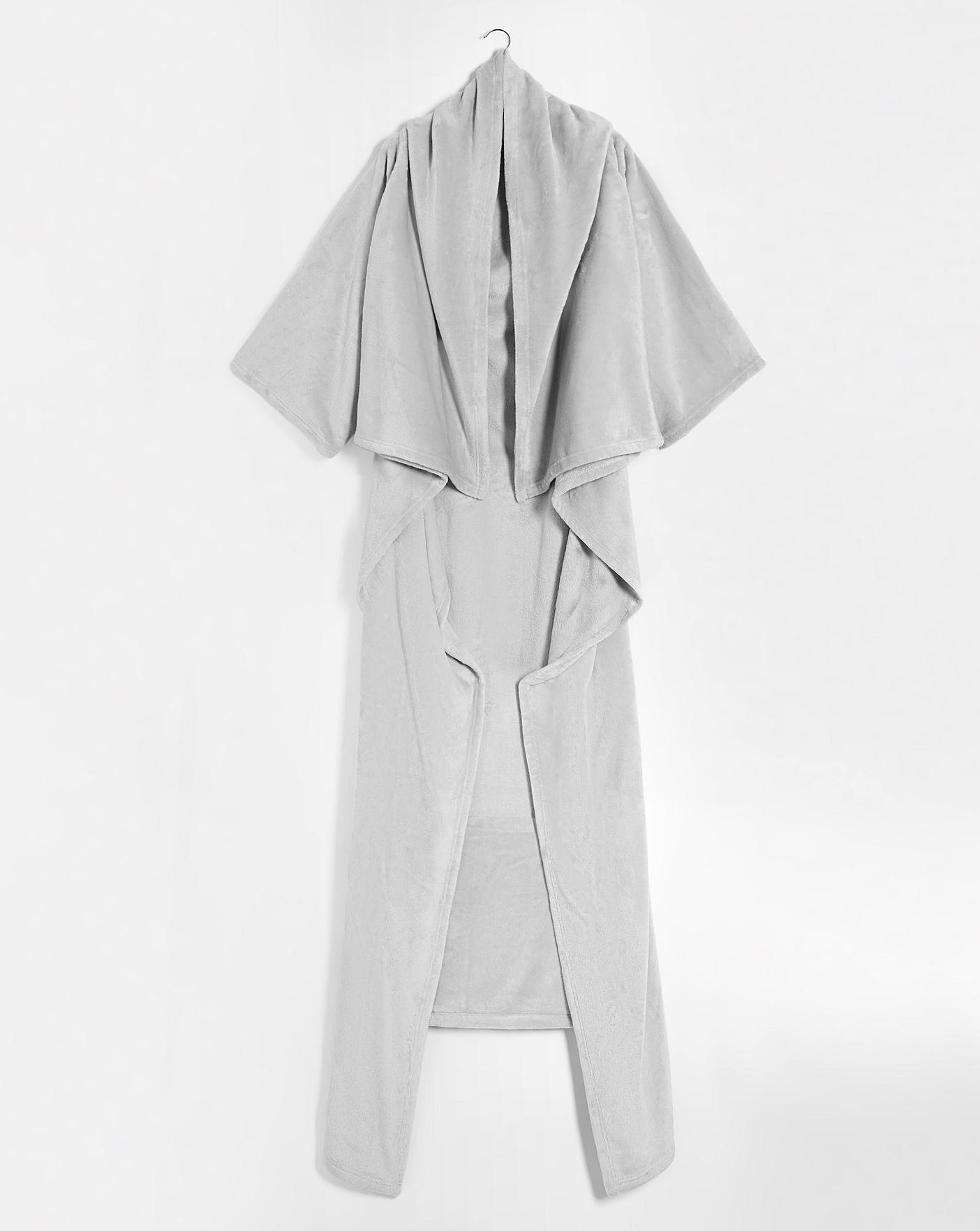 Pretty Secrets Wearable Blanket| Light Grey| ONE SIZE