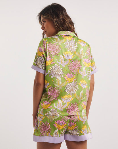  Chelsea Peers Woven Satin Olive Print Shorts Pyjama Set| Olive Print