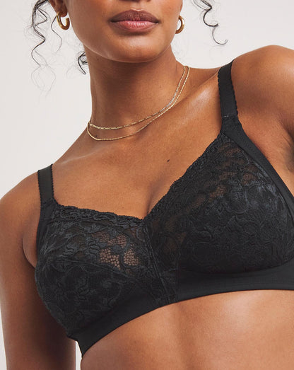  Triumph Delicate Doreen Non Wired Bra| Black