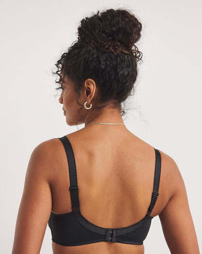  Triumph Delicate Doreen Non Wired Bra| Black